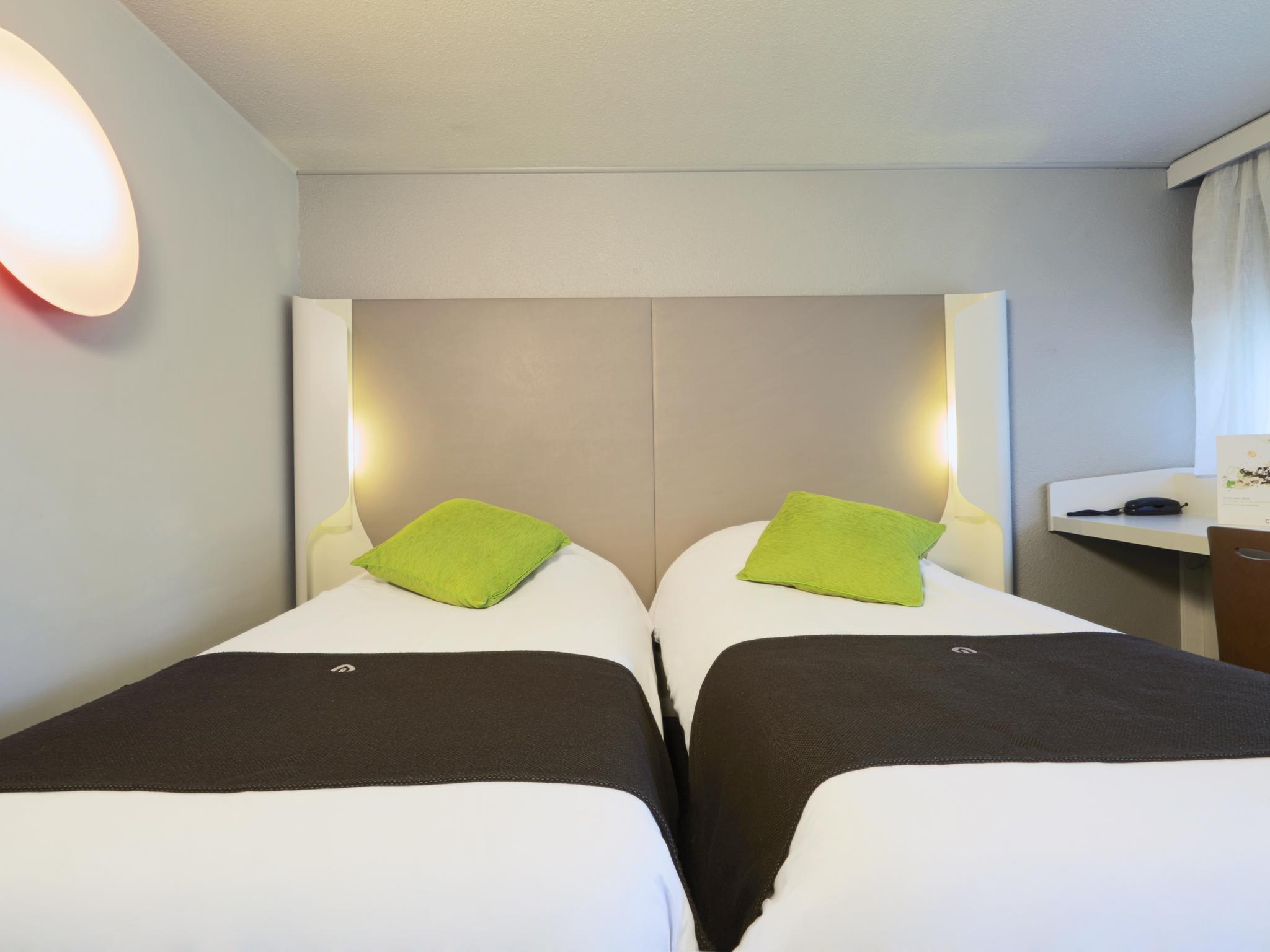 Campanile Chambery Hotell Eksteriør bilde