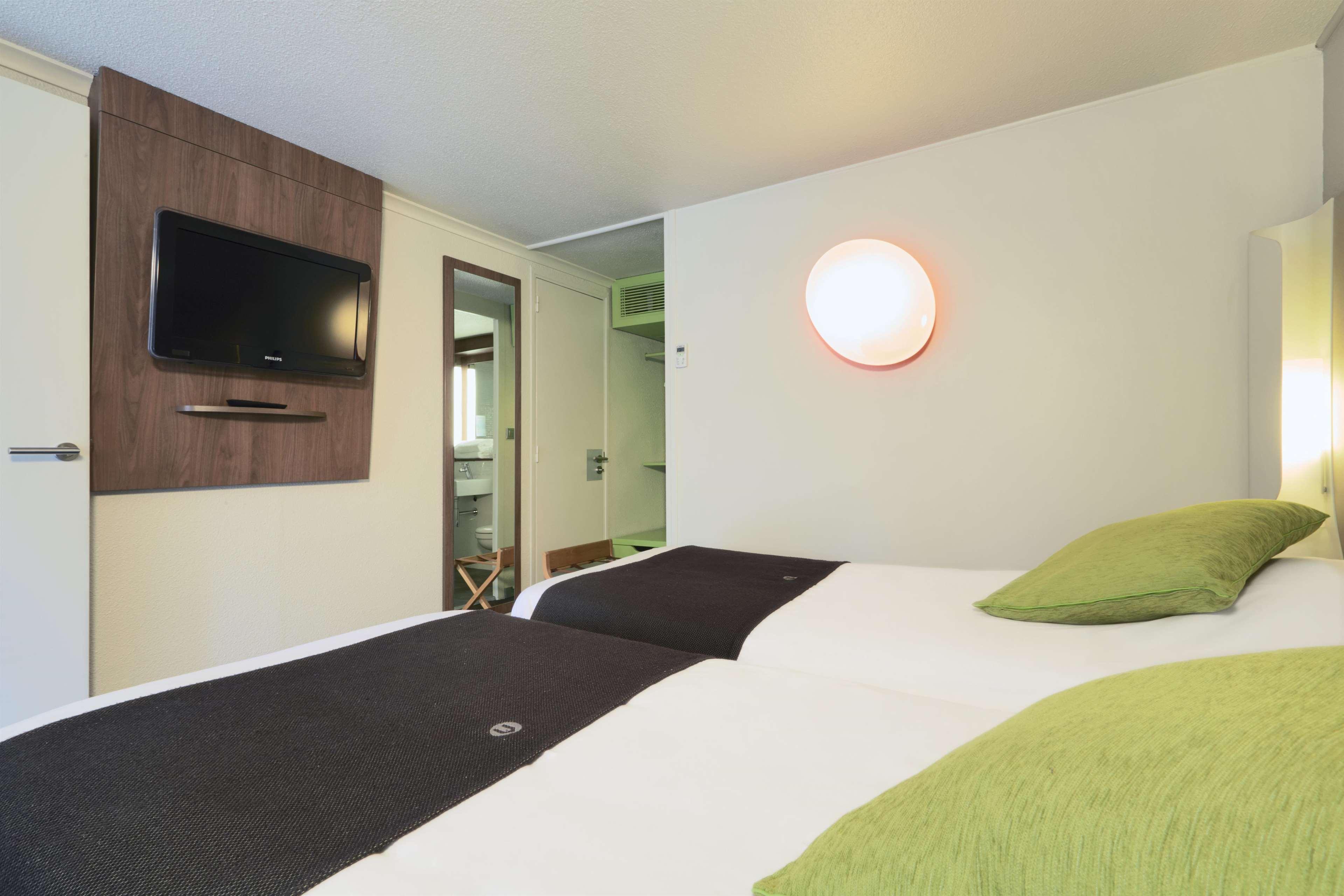 Campanile Chambery Hotell Eksteriør bilde