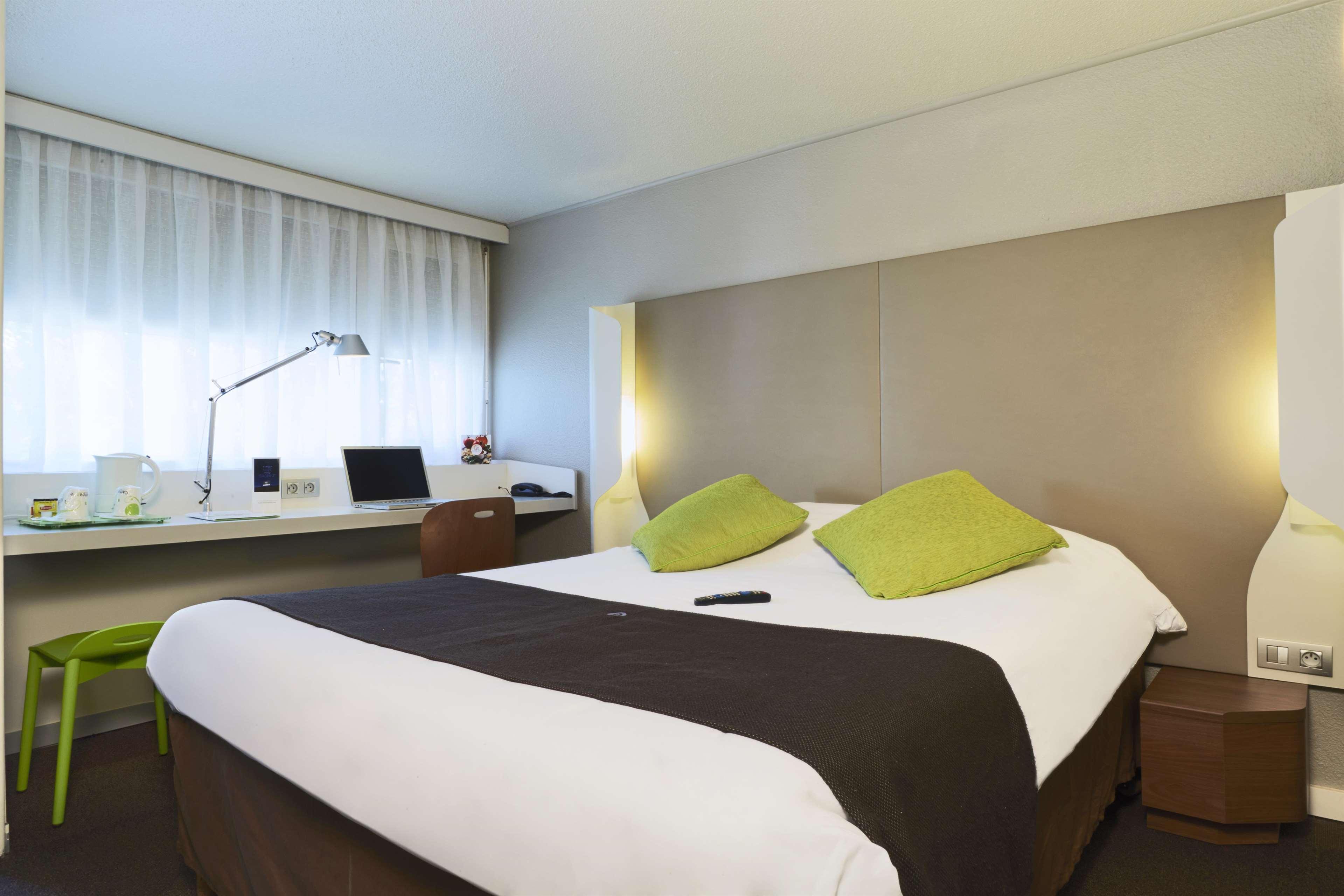 Campanile Chambery Hotell Eksteriør bilde