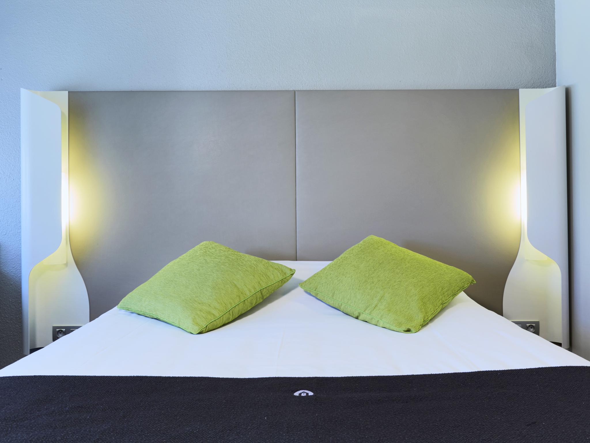 Campanile Chambery Hotell Eksteriør bilde