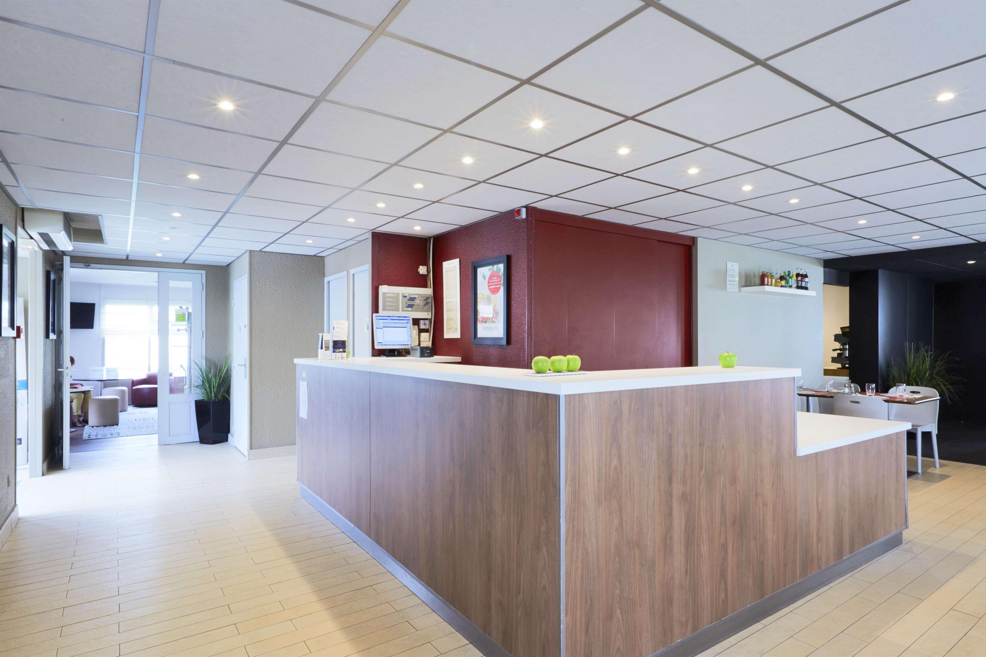 Campanile Chambery Hotell Eksteriør bilde
