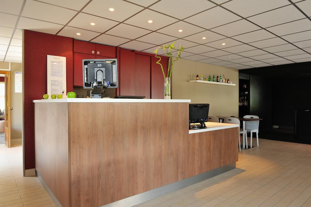 Campanile Chambery Hotell Eksteriør bilde